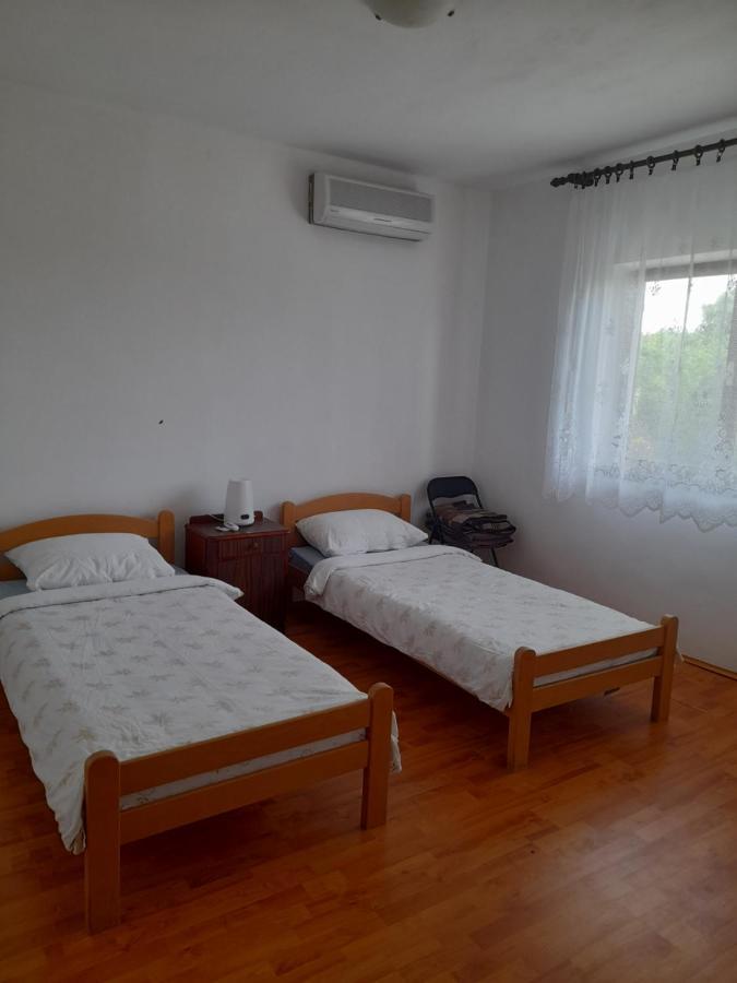 Apartman Natali Apartment สกราดิน ภายนอก รูปภาพ