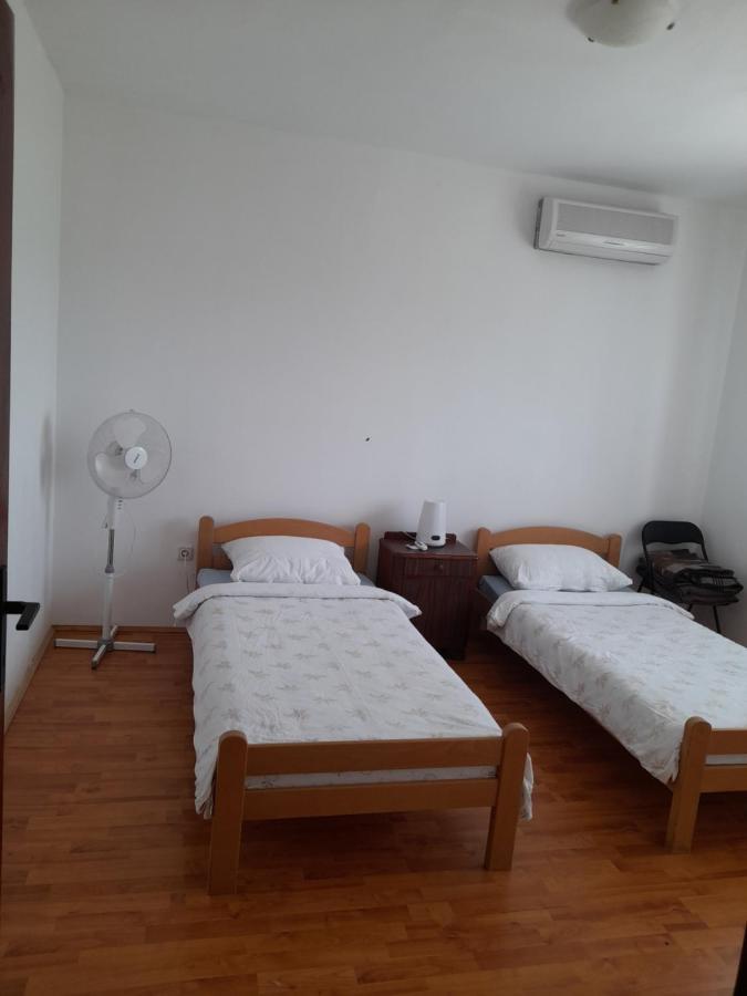 Apartman Natali Apartment สกราดิน ภายนอก รูปภาพ